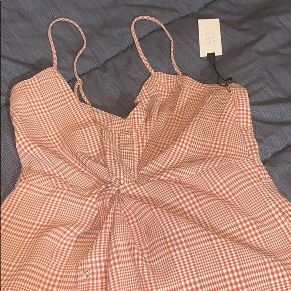 ASTR Max Midi-Dress. Brick/White. Medium. - Picture 5 of 11